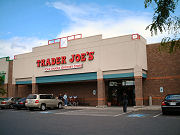 Trader Joe's スーパー